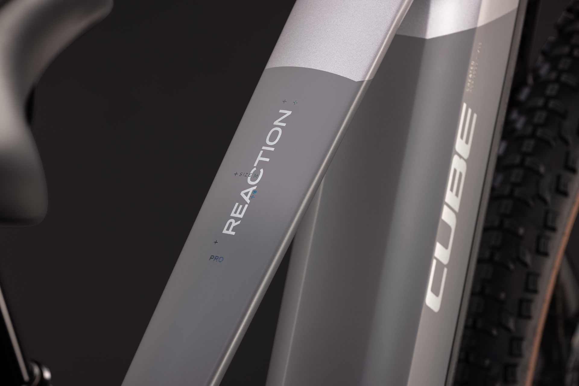 Cube Reaction Hybrid Pro 800 lilacbreeze´n´prizm - L