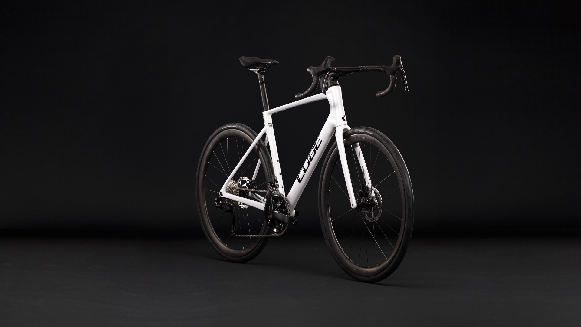 Cube Attain C:62 SLX metallicwhite´n´black - 60 cm