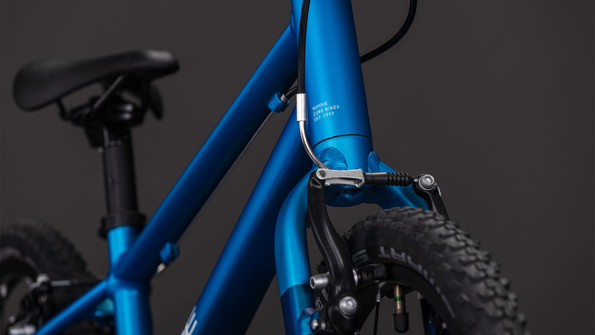 Cube Numove 160 topasblue´n´nebula 16"