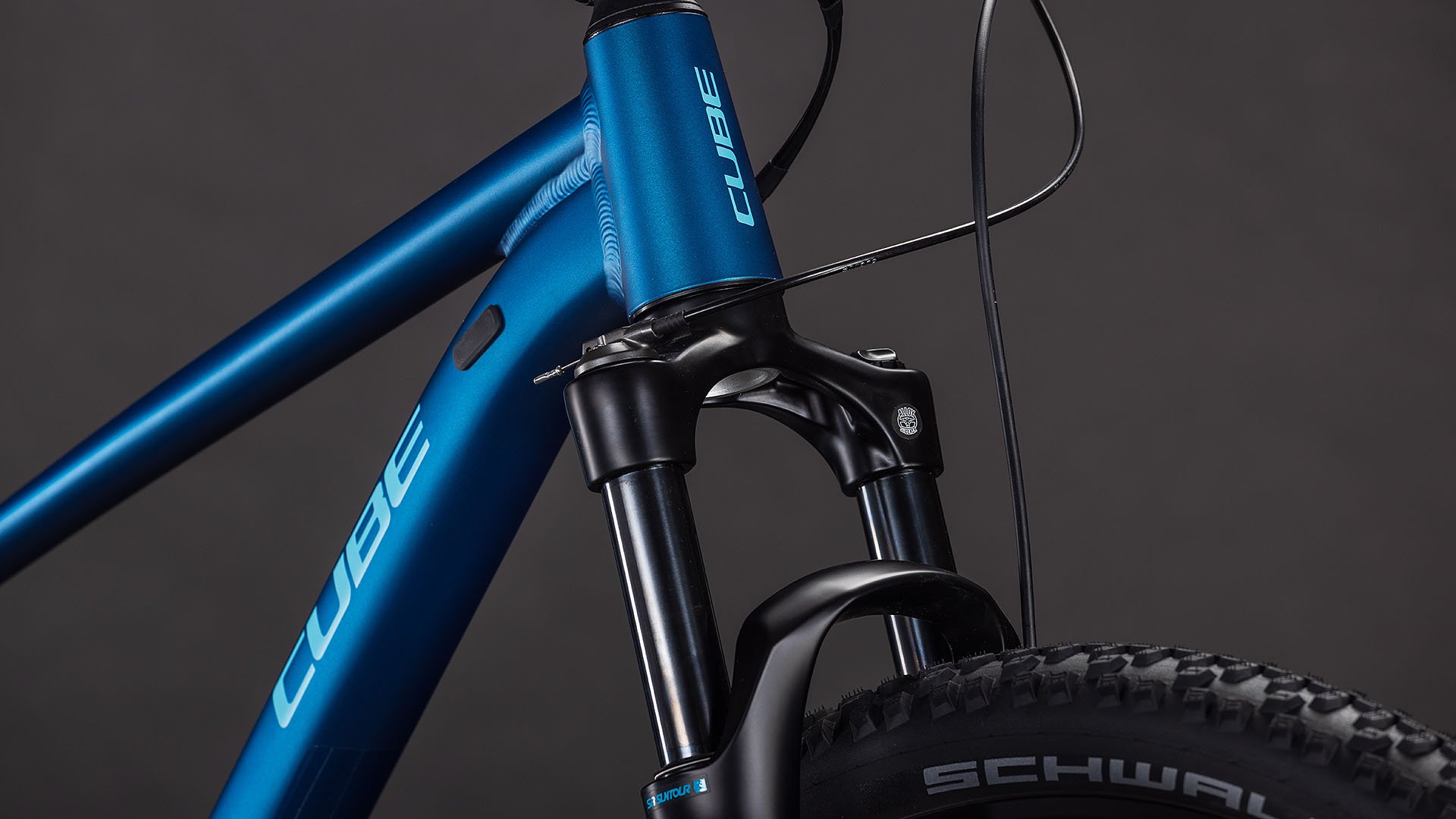 Cube Attention Pro electricblue´n´blue XL