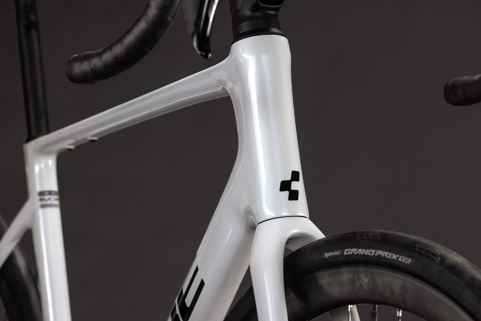 Cube Attain C:62 SLX metallicwhite´n´black - 47 cm