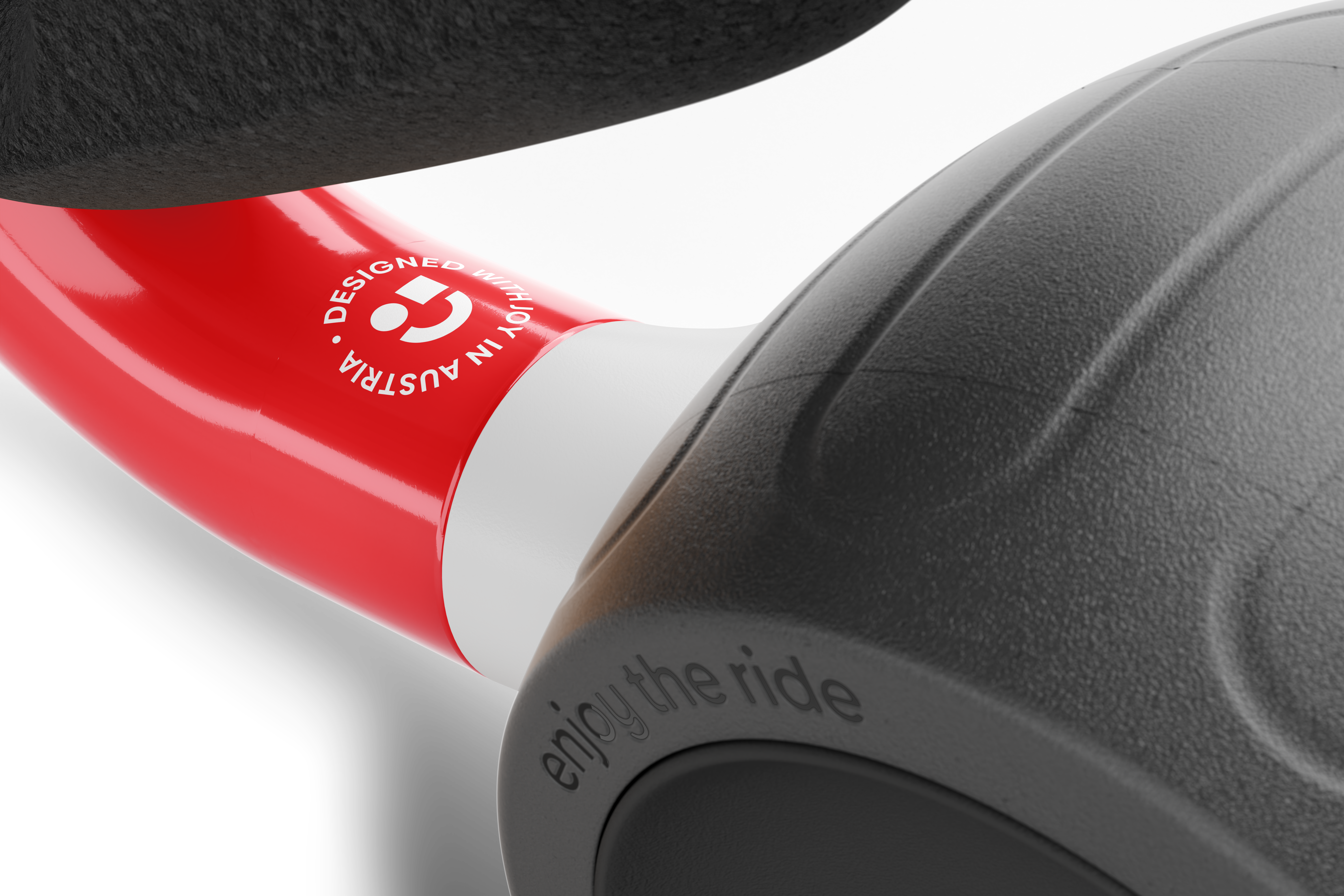 woom WOW Seasonal Colour Edition - woom red