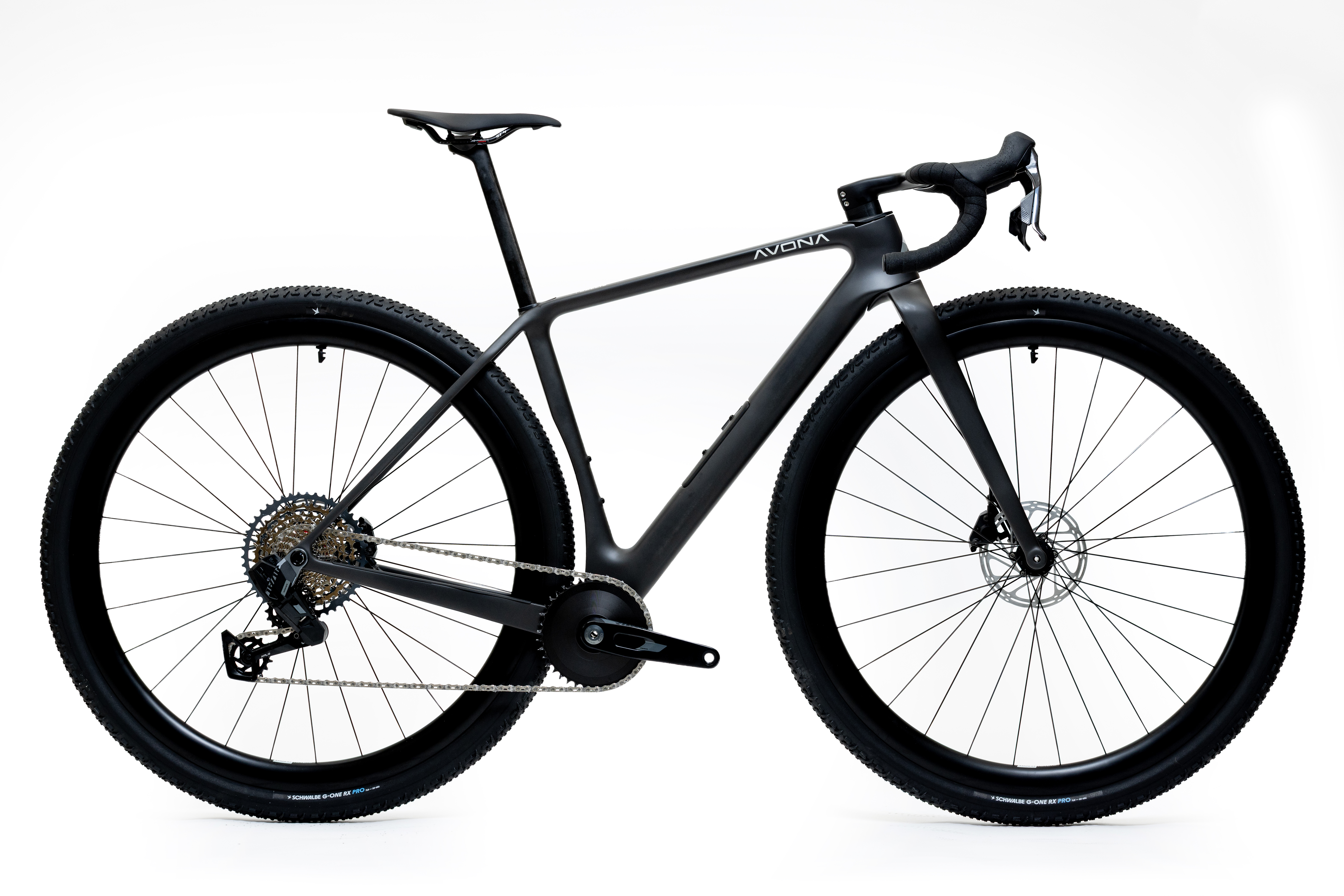 Avona Callis II 32" - L Sram Force XPLR Carbon Clear Coat