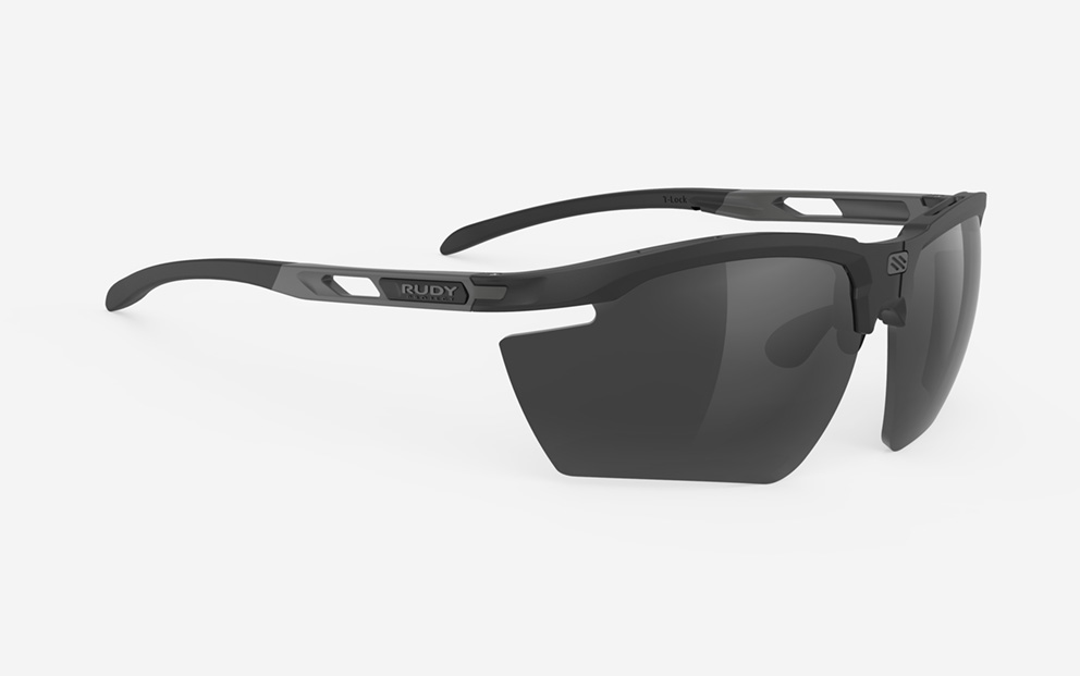 MAGNUS SMOKE BLACK BLACK MATTE