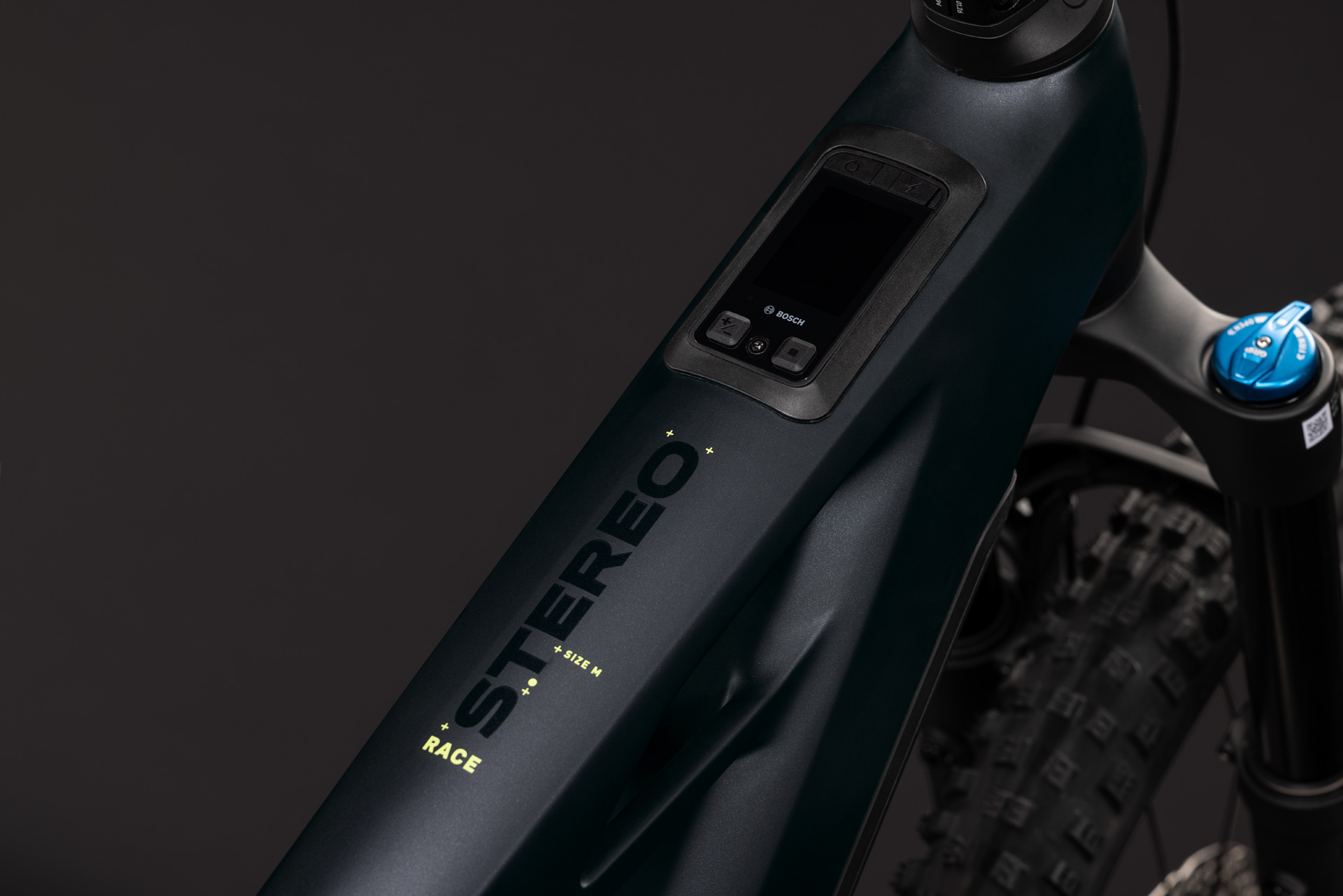 Cube Stereo Hybrid ONE44 HPC Race 800 coal´n´green - L