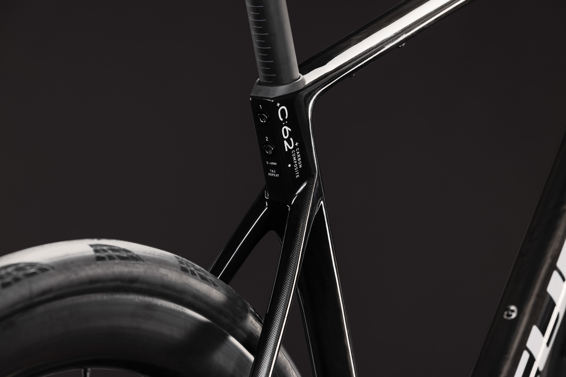 Cube Attain C:62 SLT carbon´n´white - 53 cm