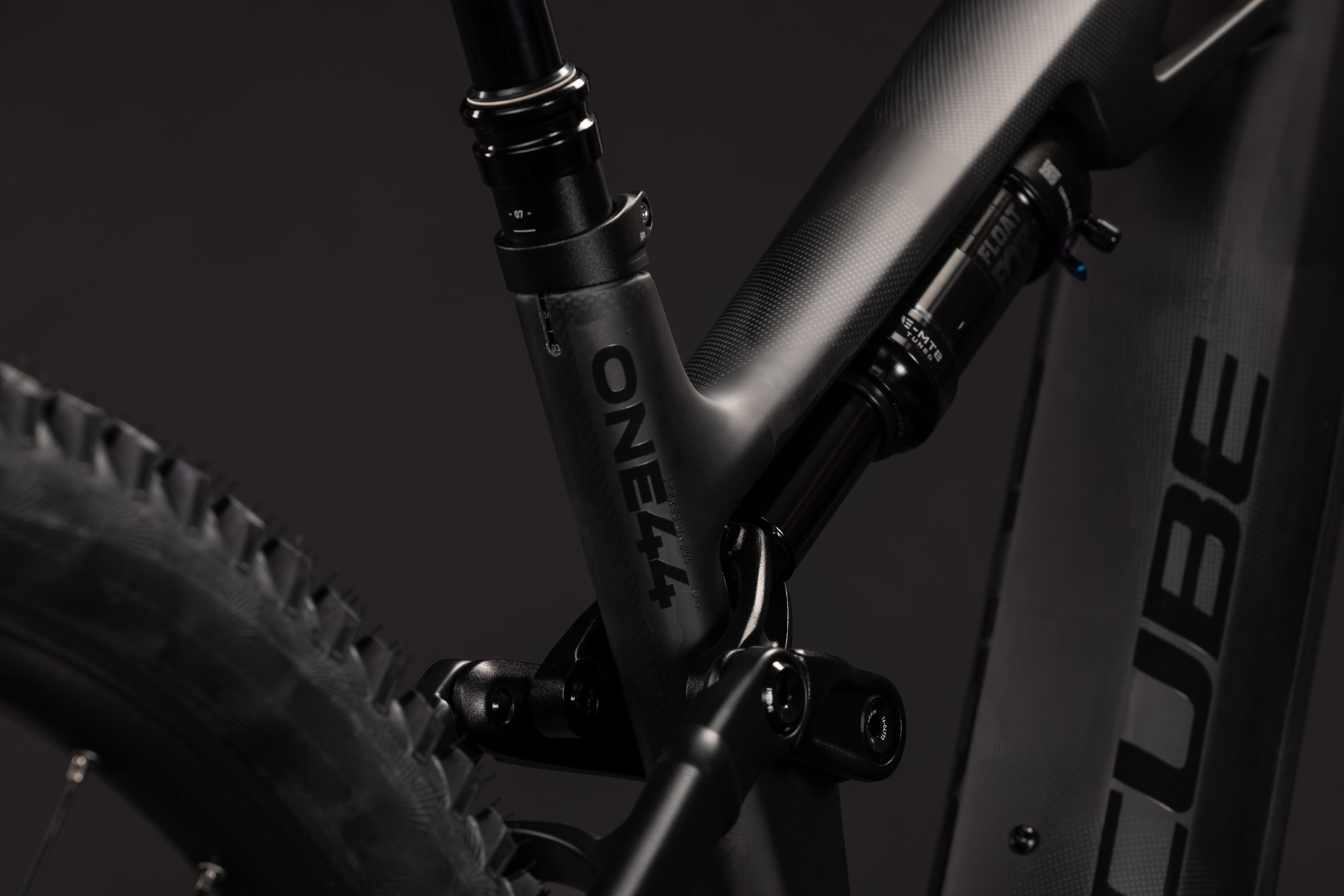 Cube Stereo Hybrid ONE44 HPC SLX 800 blackline - M