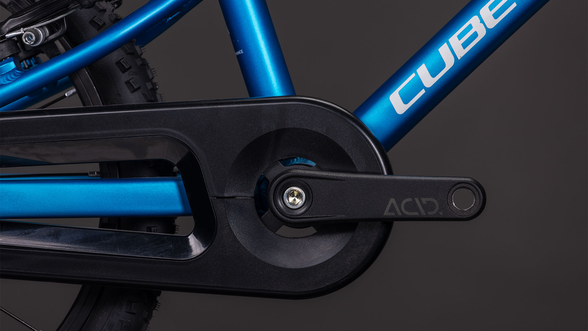 Cube Numove 160 topasblue´n´nebula 16"