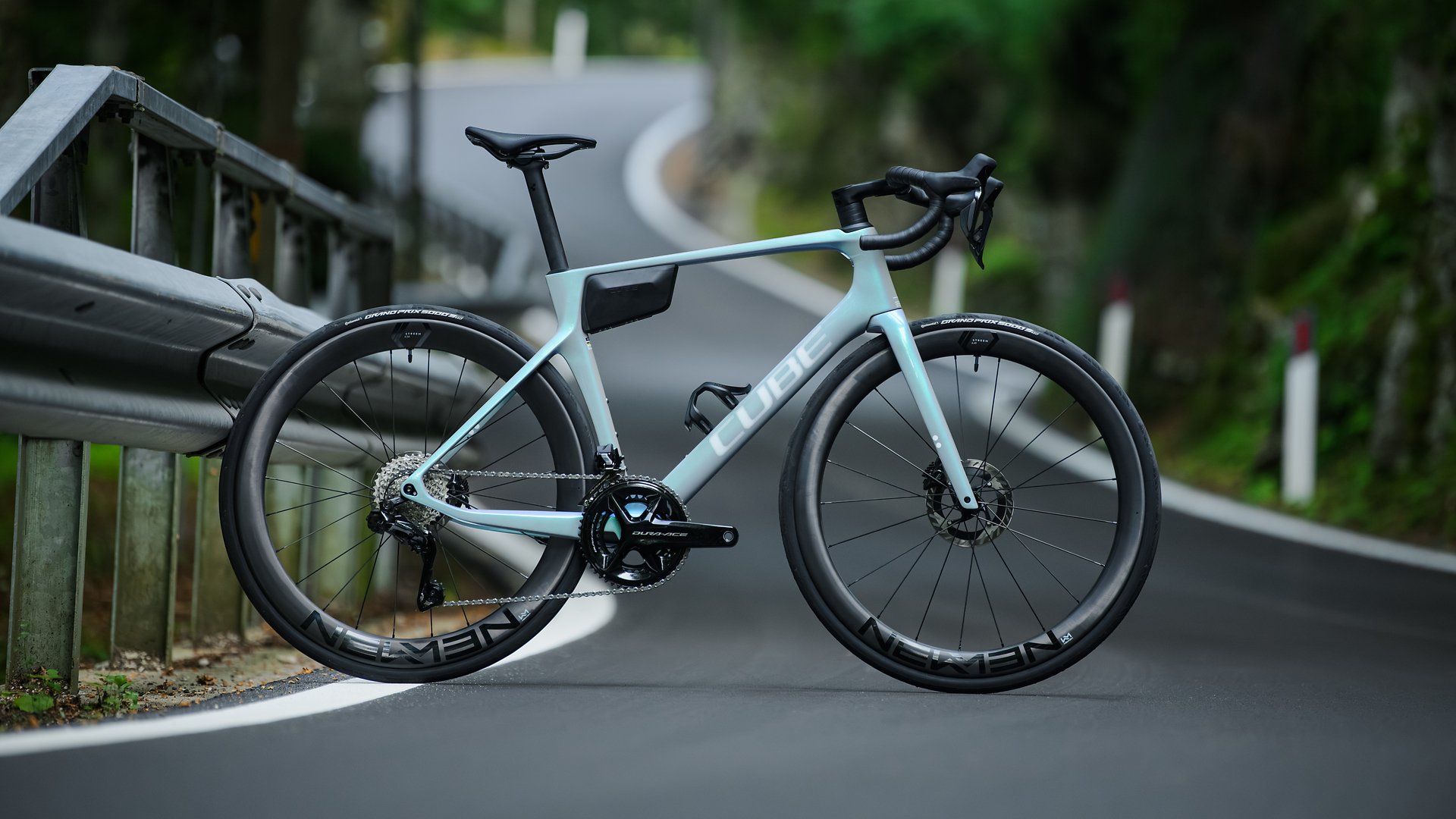 Cube Agree C:62 SLT greenfusion´n´white 56 cm