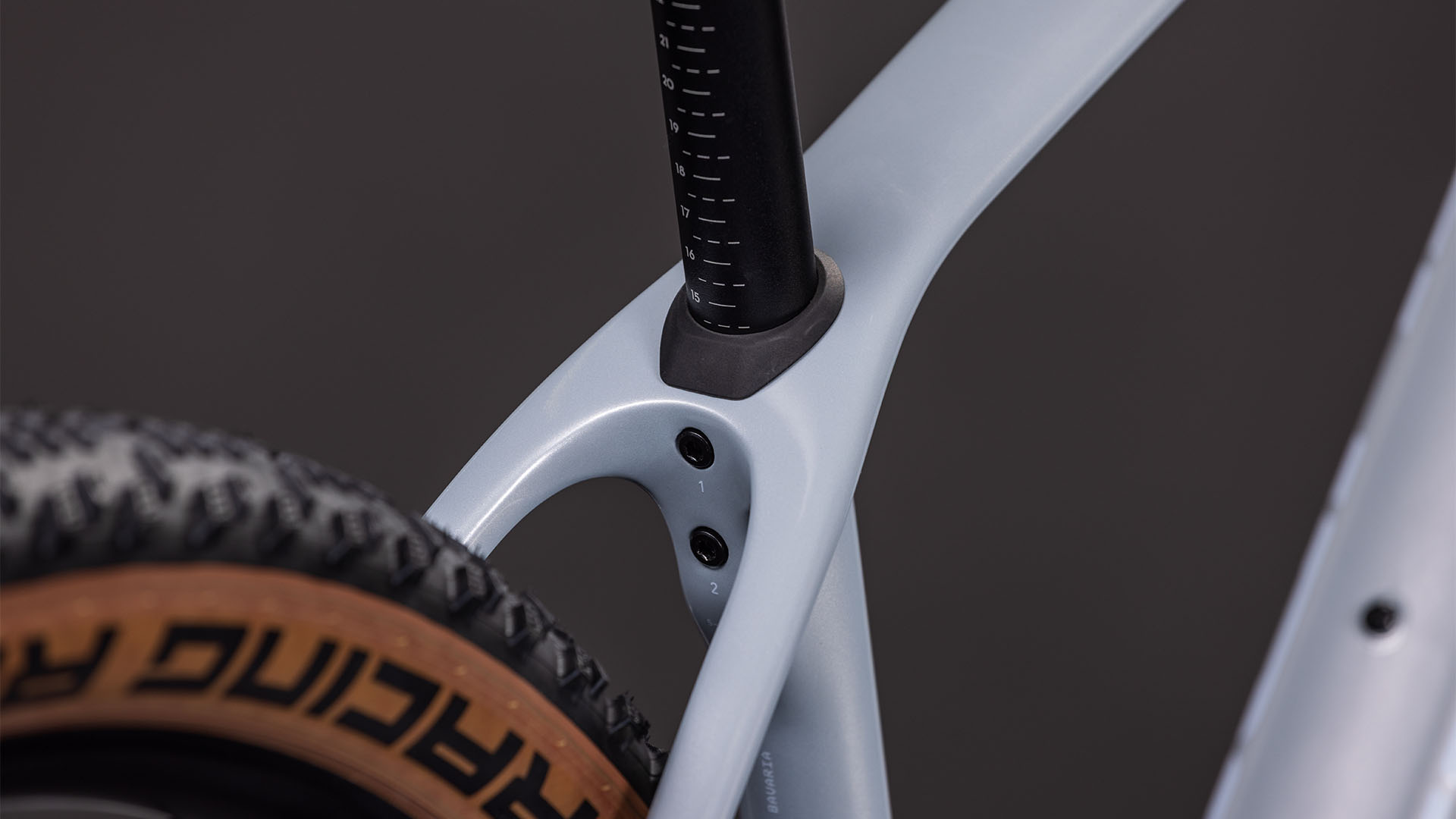 Cube Reaction C:62 Race foggrey´n´white M