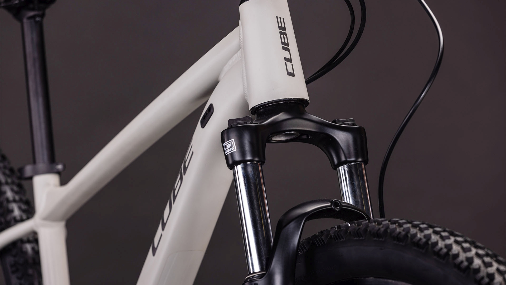 Cube Aim Pro greige´n´titan XS