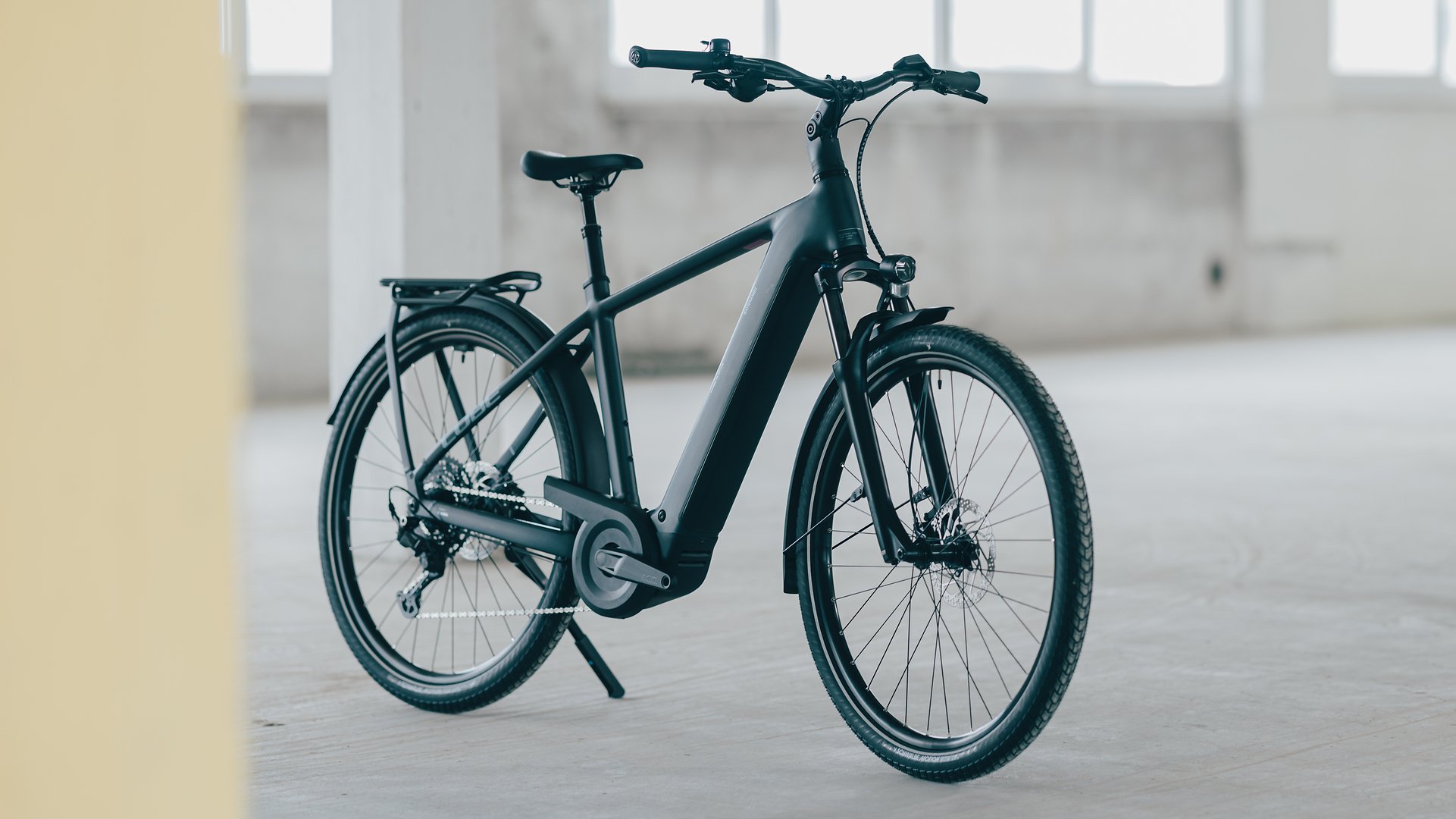 Cube Kathmandu Hybrid ONE 800 metallicgrey´n´grey - 58 cm