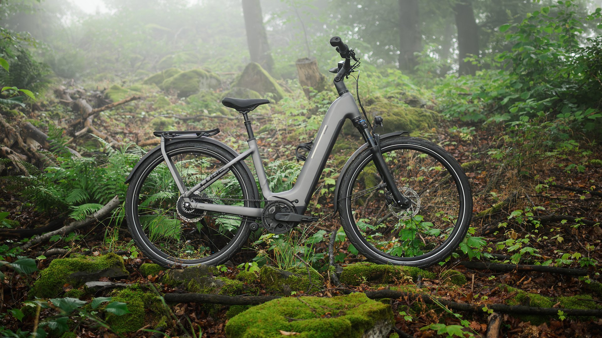 Cube Kathmandu Hybrid Comfort Pro 800 - slabgrey´n´black Easy Entry 62 cm