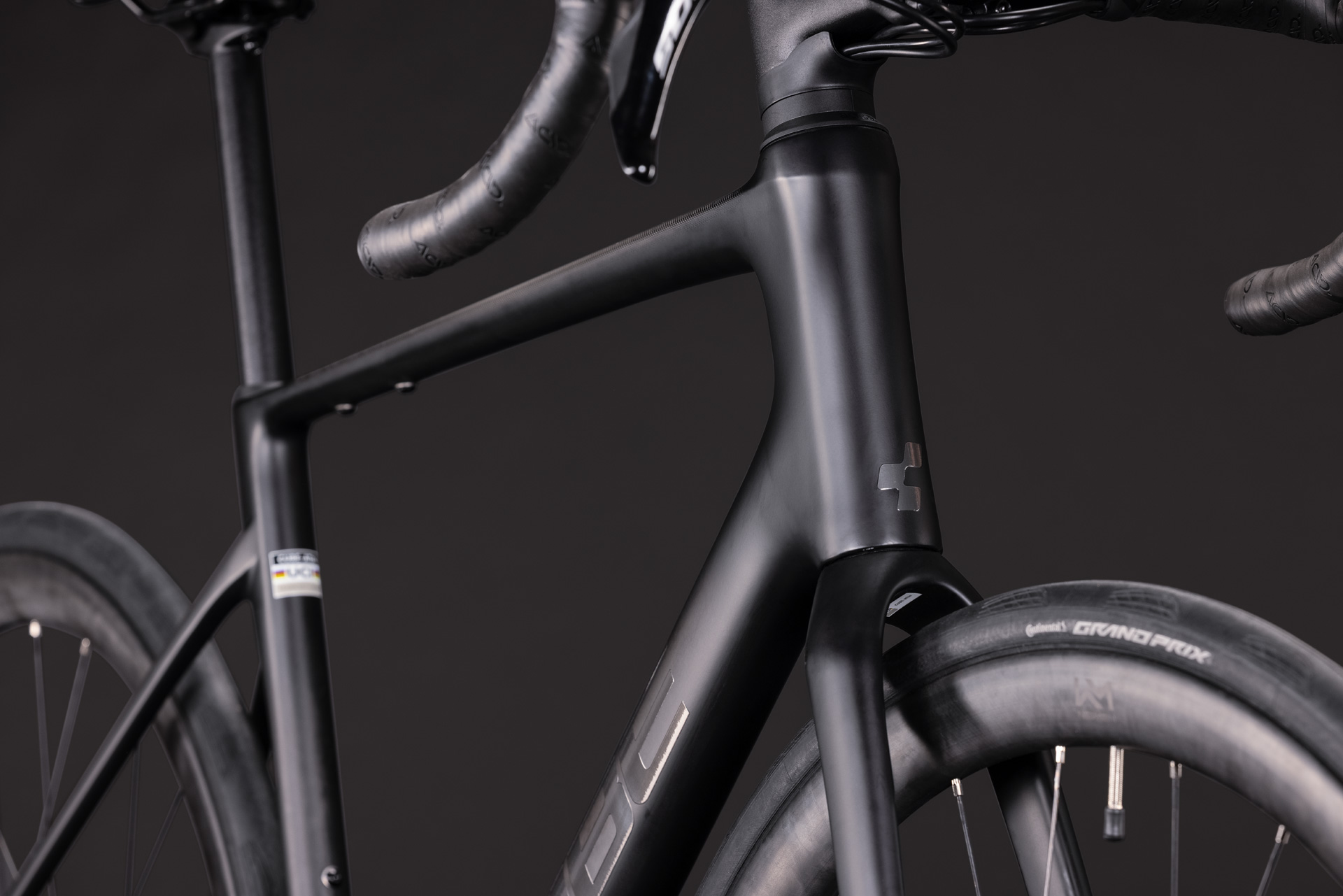 Cube Attain C:62 Race carbon´n´coalchrome - 47 cm