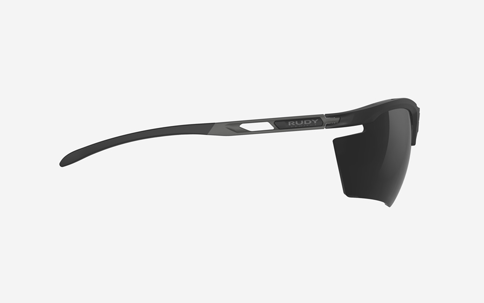 MAGNUS SMOKE BLACK BLACK MATTE