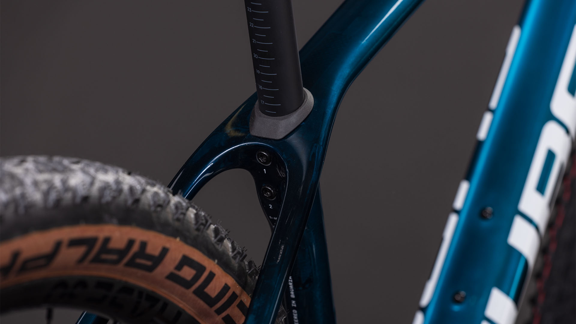 Cube Phenix C:68X Race chromeblue´n´liquidblue XL