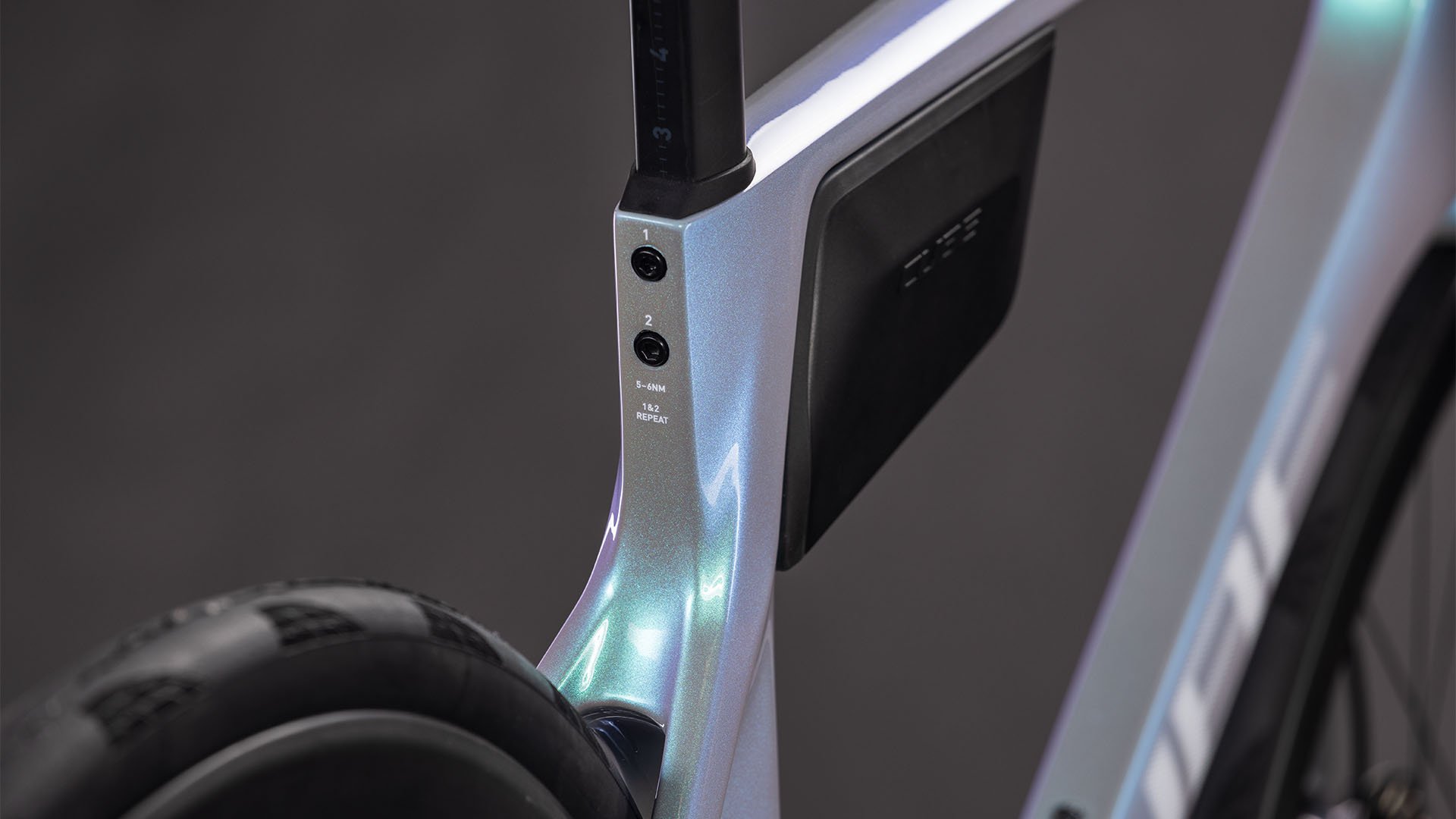 Cube Agree C:62 SLT greenfusion´n´white 53 cm