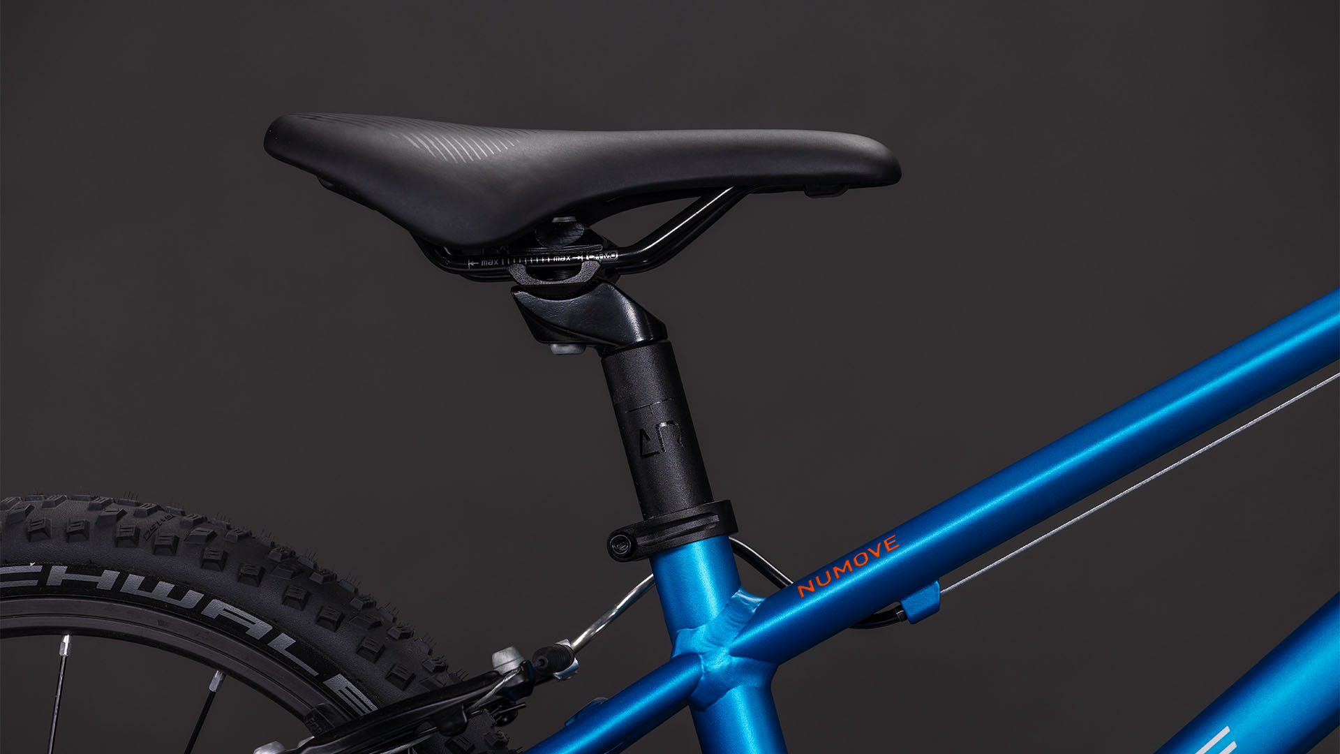 Cube Numove 160 topasblue´n´nebula 16"